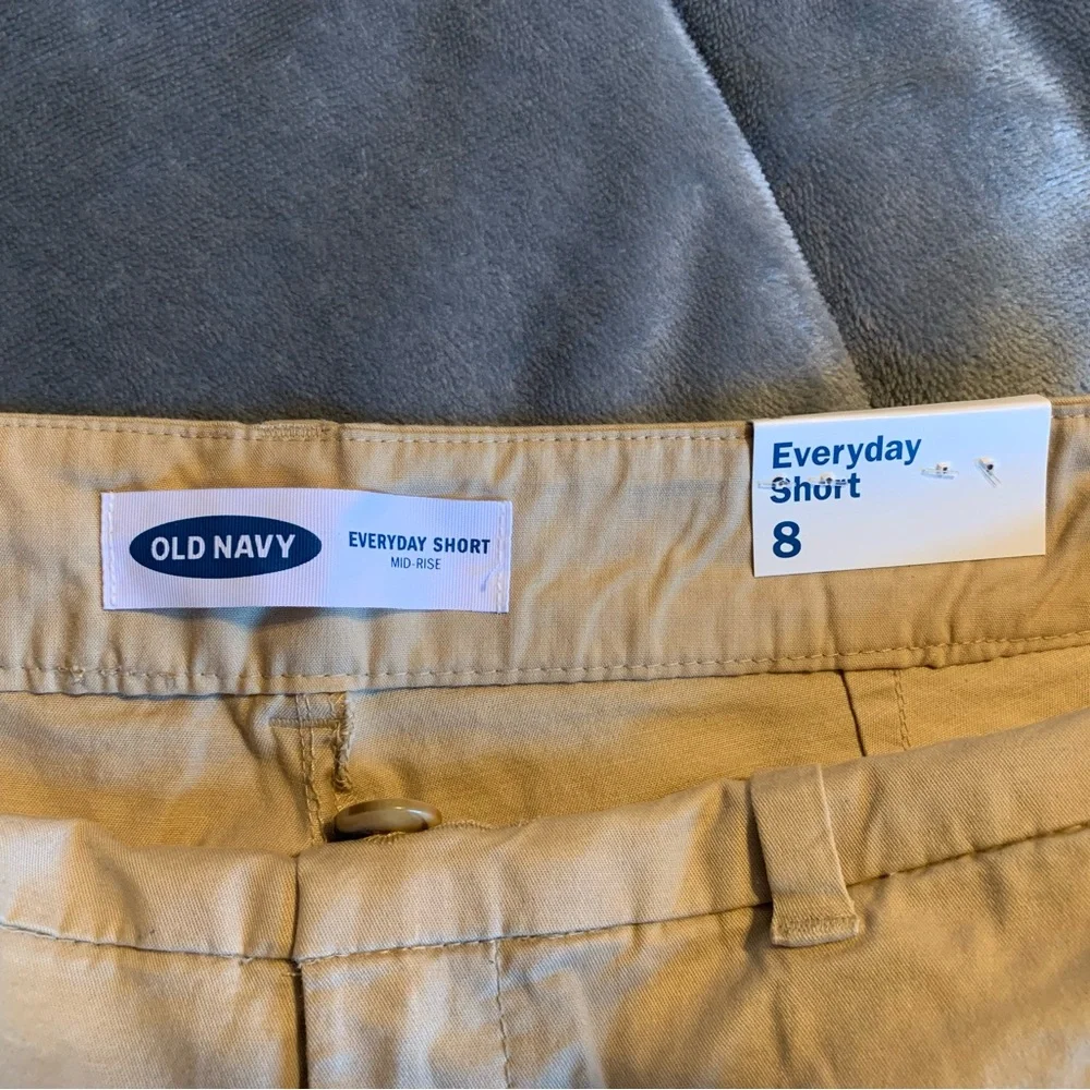 NWT Old Navy Everyday Shorts - Picture 3 of 3